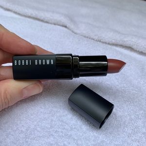 Bobbi Brown long wearing lipstick